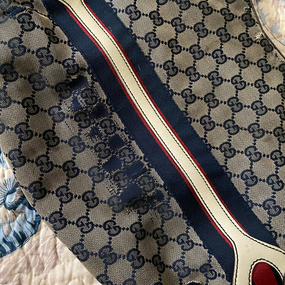 Only 12 in the USA Authentic Gucci